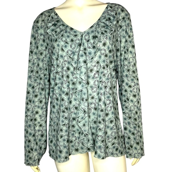 JJill Romantic patterned sage long sleeve blouse. Whimsical, mystical feminine. - Picture 1 of 7
